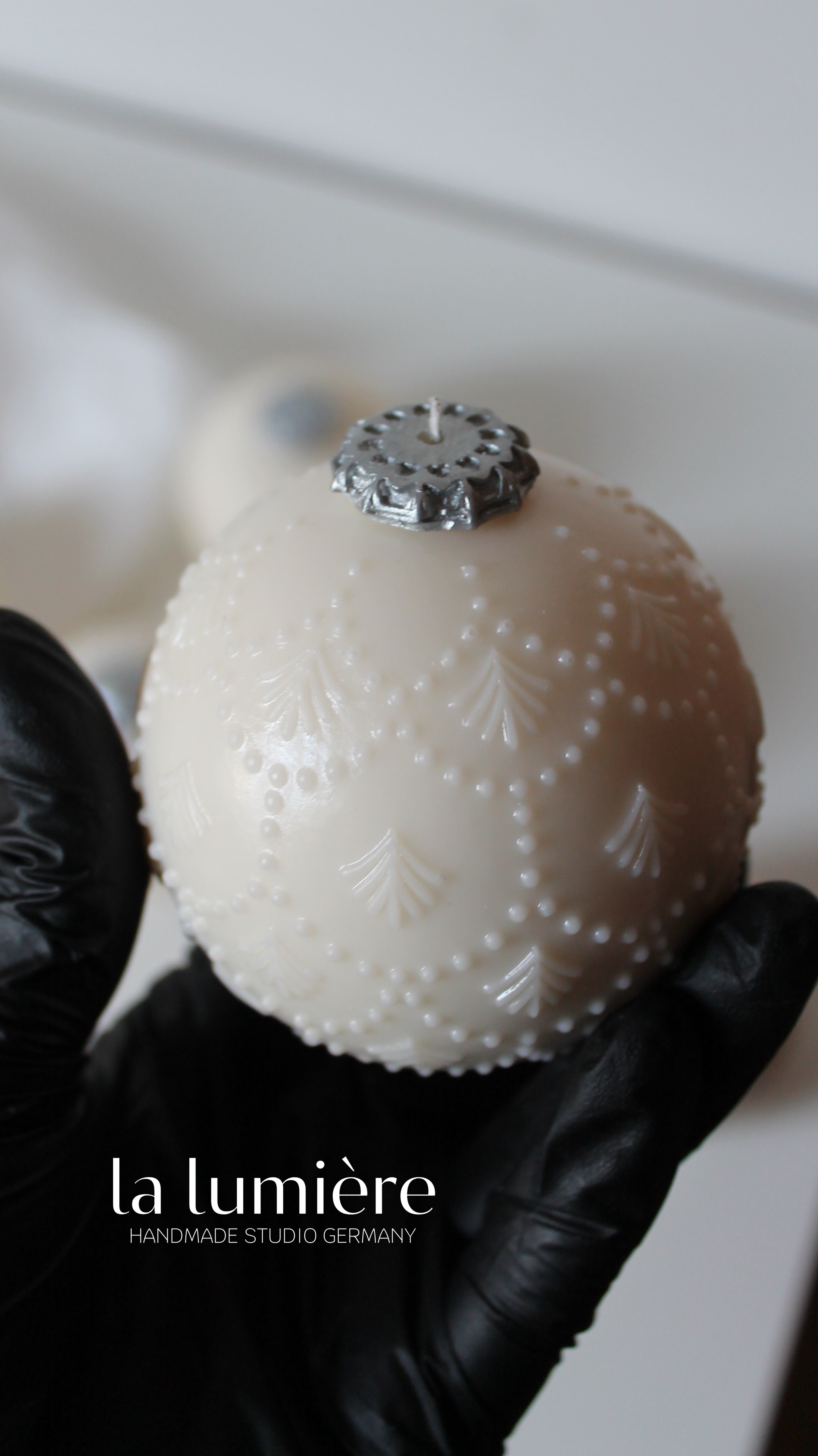 Elegante Weihnachtskugel - Ornament